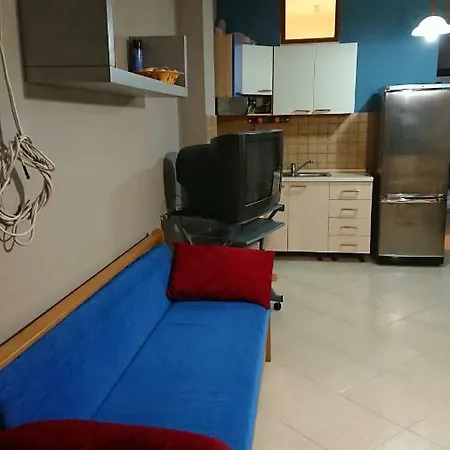 아파트 Apartament 20m Beachfront Near Kamelia 3 *